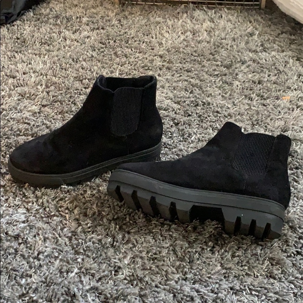 lug sole suede winter/ fall boots